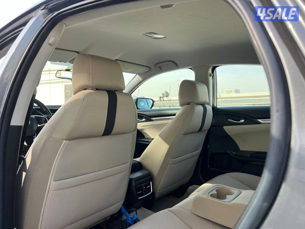 هوندا سيفك _موديل 2017_عداد 222 سيرفس وكاله7