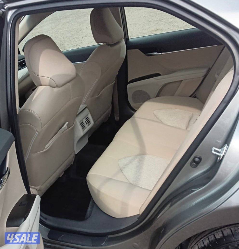 كامري 2022 عداد 52 الف كم مالك اول8