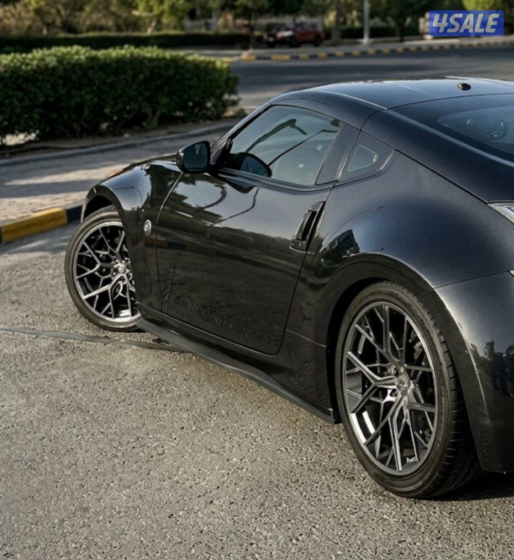 للبيع رنقات 370z2