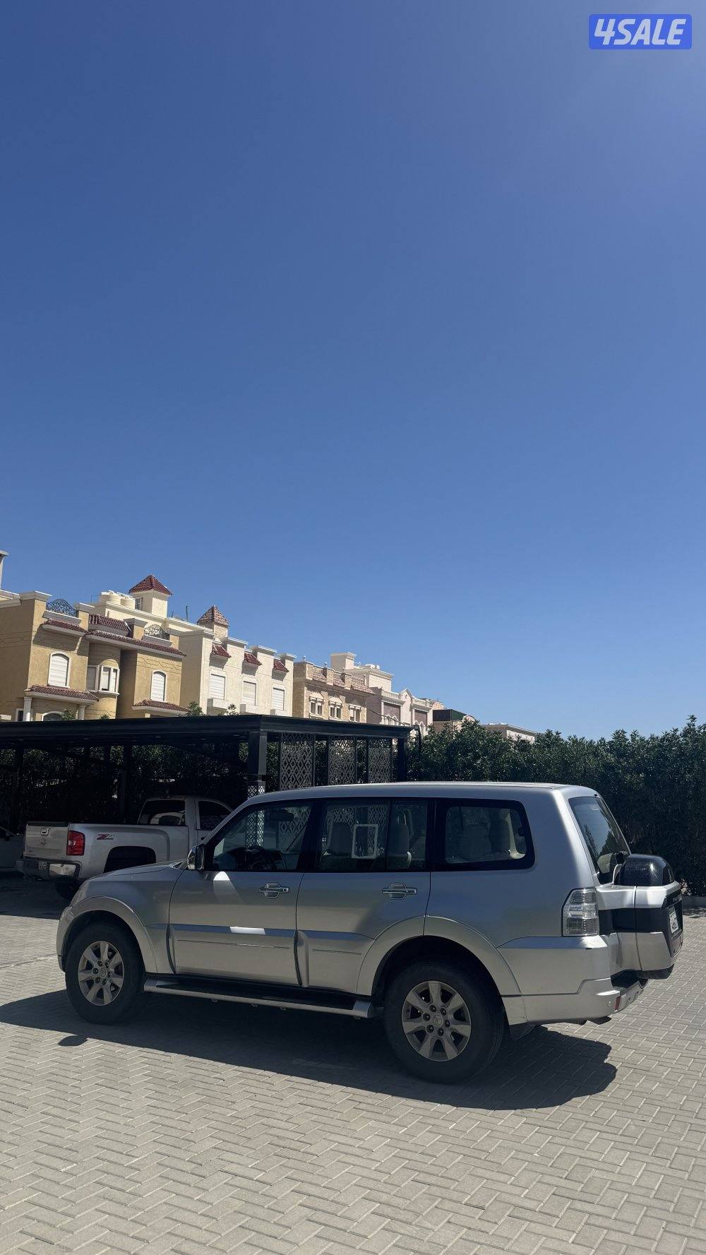 للبيع باجيرو0