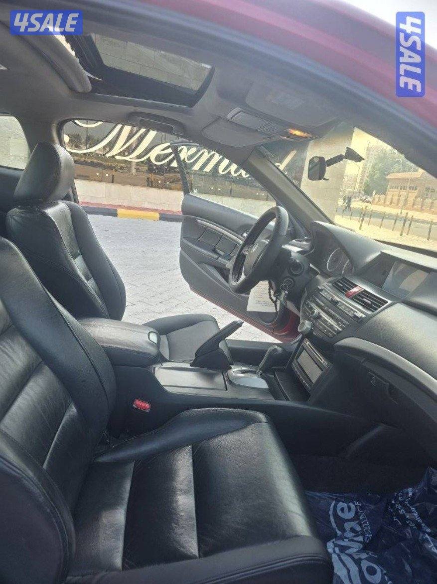 Accord Coupe ,model 2008 very good condition , 6 Cylinder ready to use3