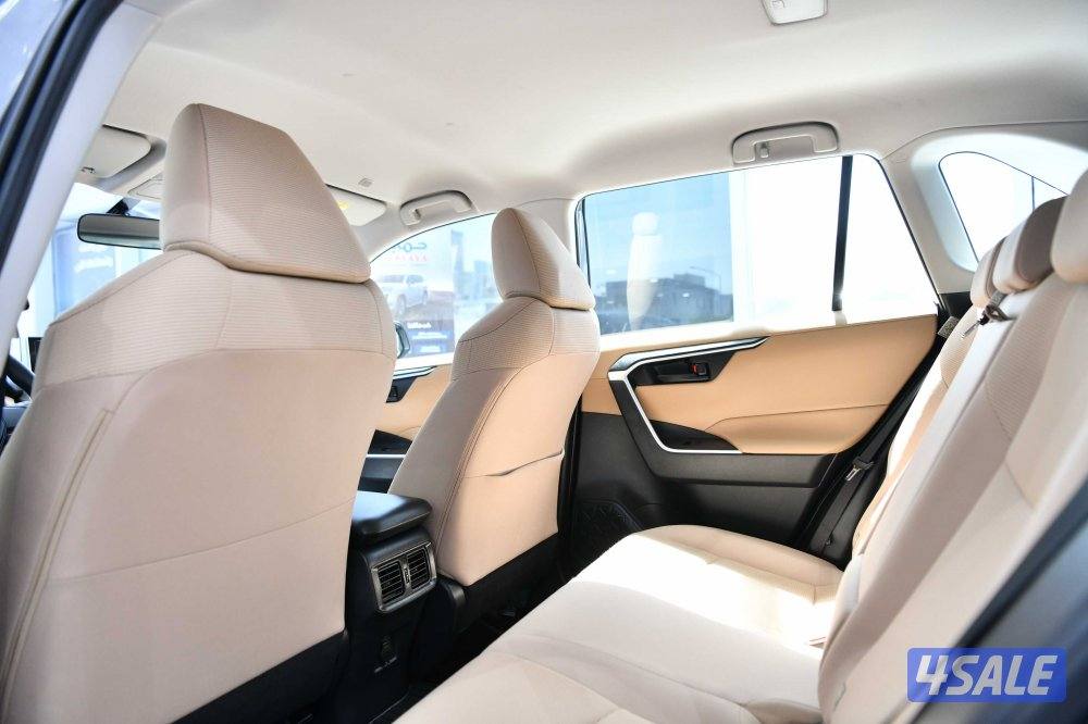 تويوتا راف فور4