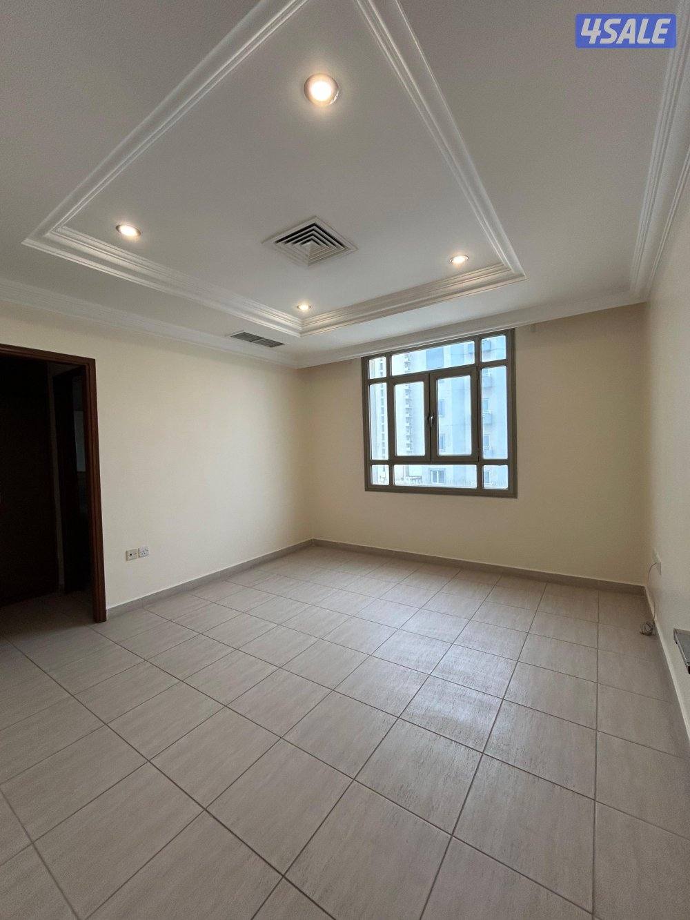 شقة نصف مفروشه للإيجار فى الشعب البحري بإطلالة بحيرة2