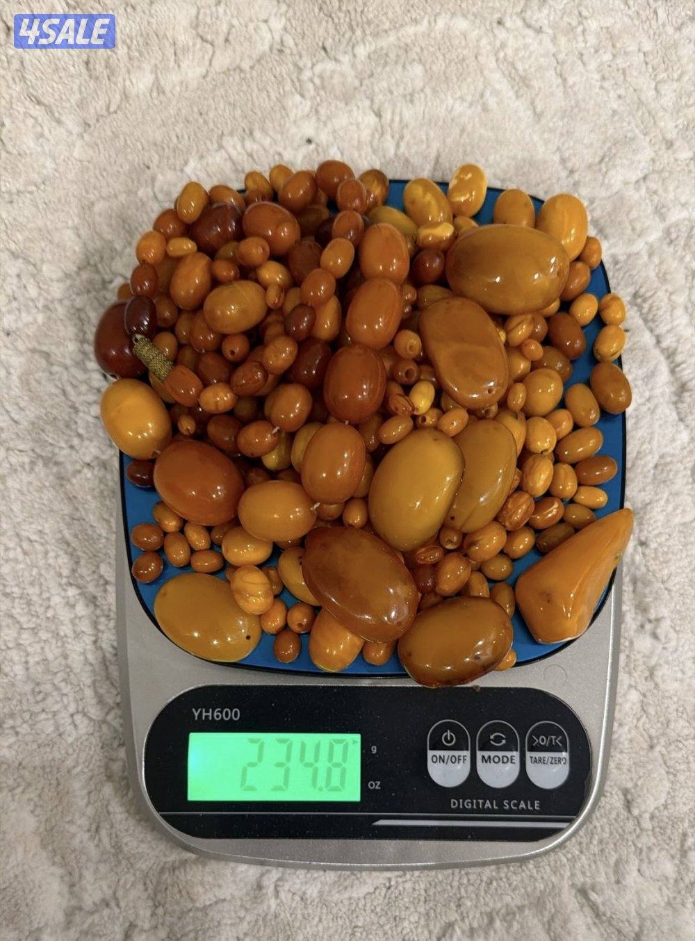 احجار كهرب للبيع  ملاحظه:واتساب رسائل فقط7