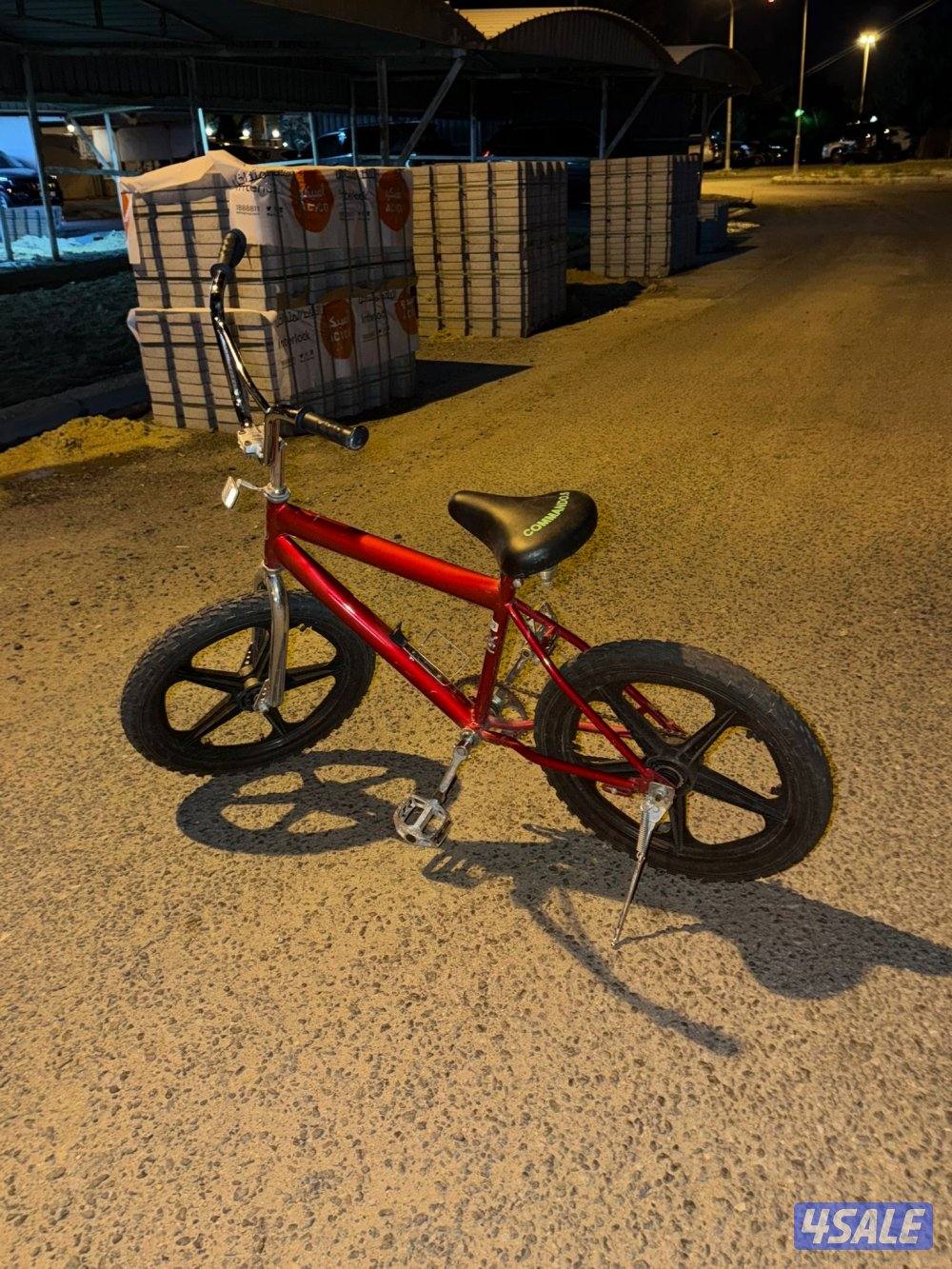 قاري كوموندا نظيف مستعمل يومين شامل التوصيل علي حسب المنطقه2