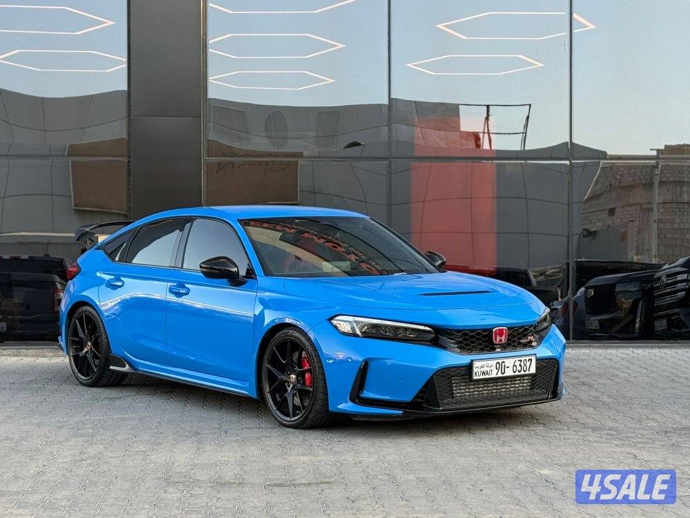 HONDA CIVIC R _2024 عداد 6الاف فقط0