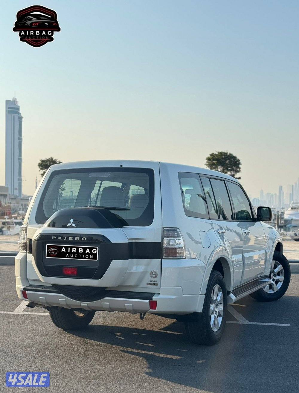 للبيع باجيرو موديل 2021 
عداد 88 الف 
ماكينه 3.5
سى سى8