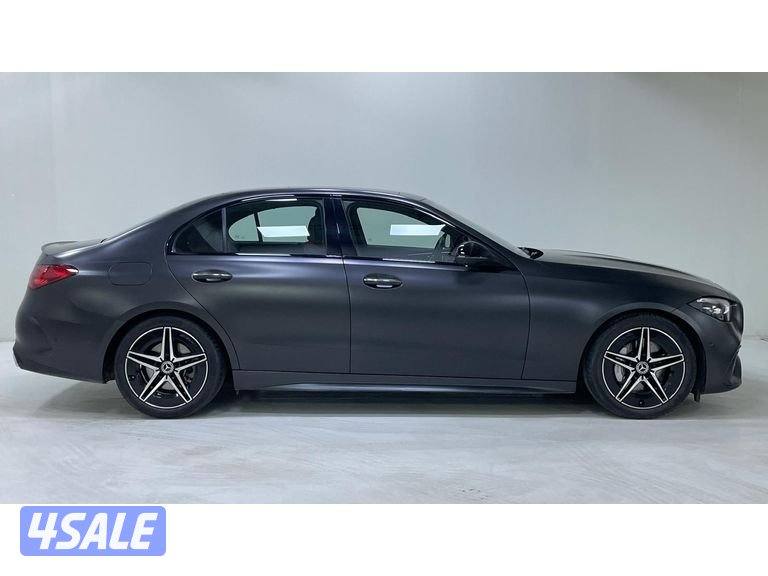 Mercedes-Benz C-Class4