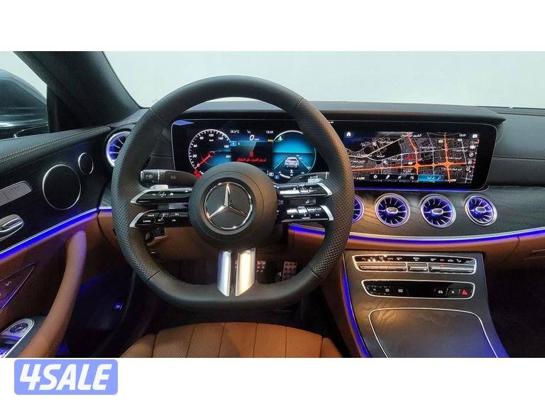 Mercedes-Benz E-Class12