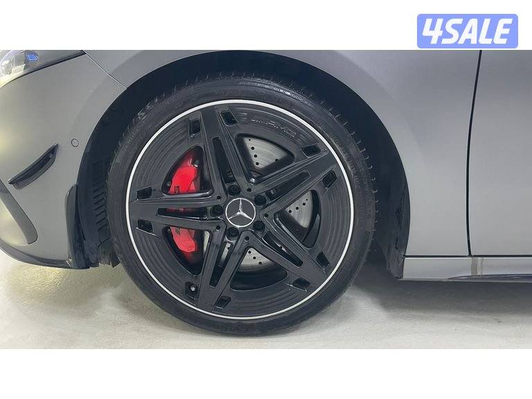 Mercedes-Benz A-Class8