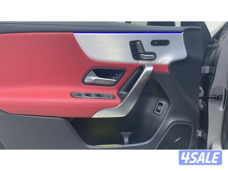 Mercedes-Benz A-Class14