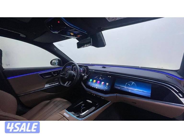 Mercedes-Benz E-Class9