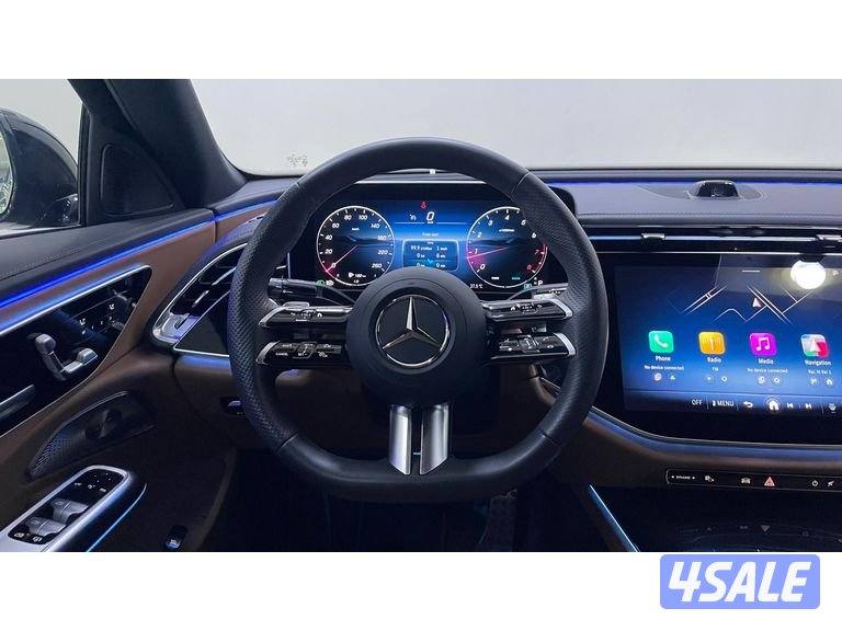 Mercedes-Benz E-Class12