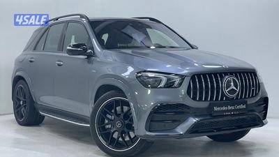 Mercedes-Benz GLE SUV0