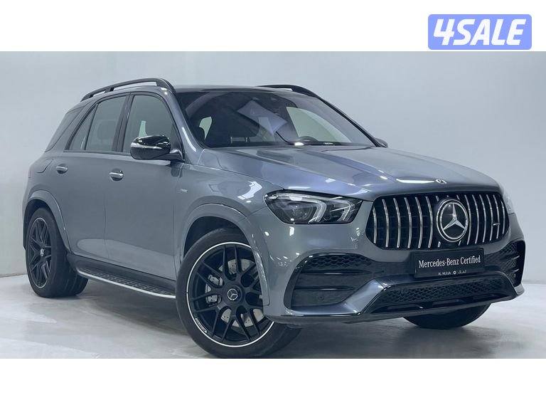 Mercedes-Benz GLE SUV1