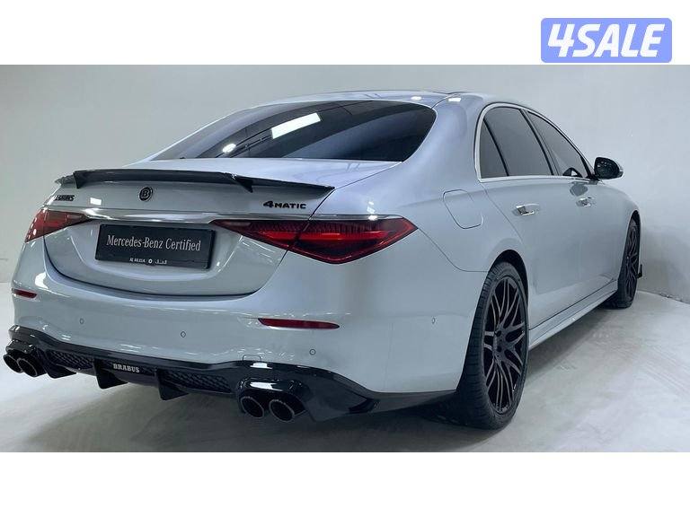 Mercedes-Benz S-Class7