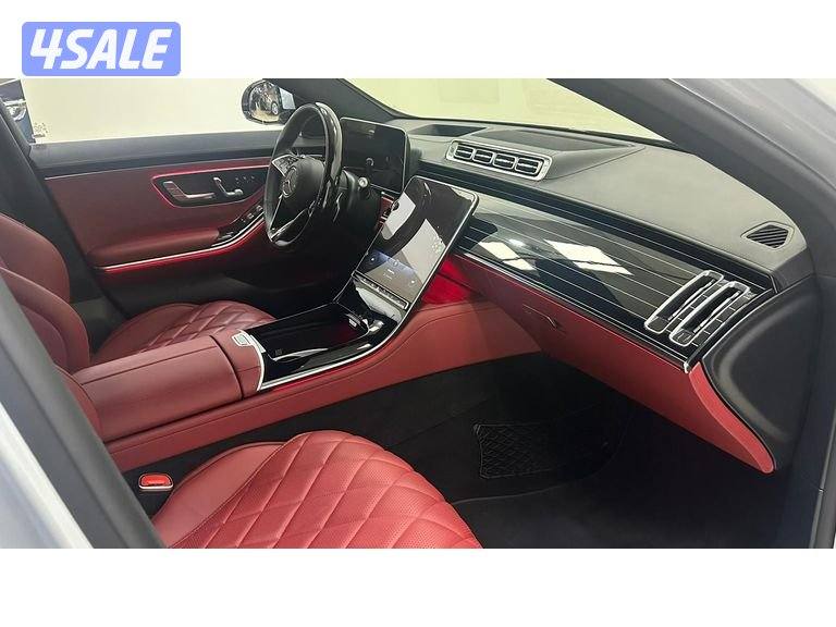 Mercedes-Benz S-Class9