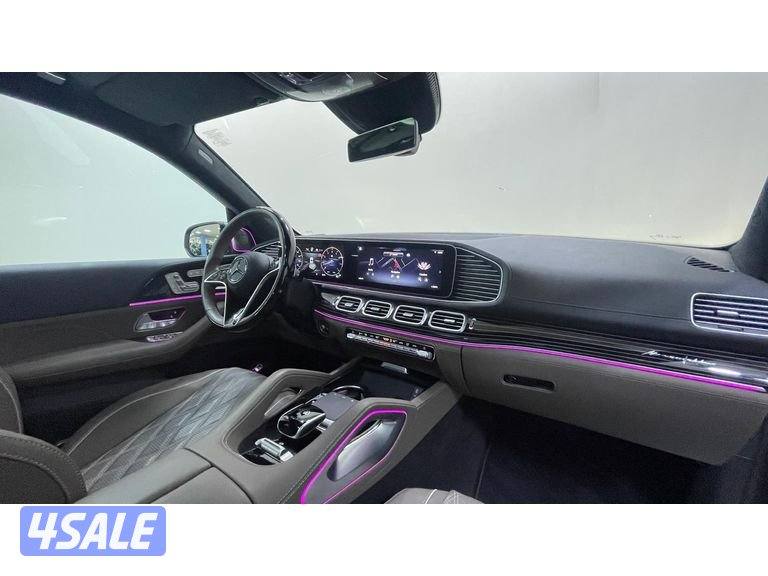 Mercedes-Benz Maybach9