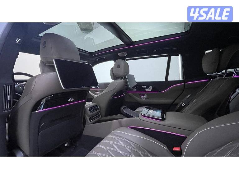 Mercedes-Benz Maybach13