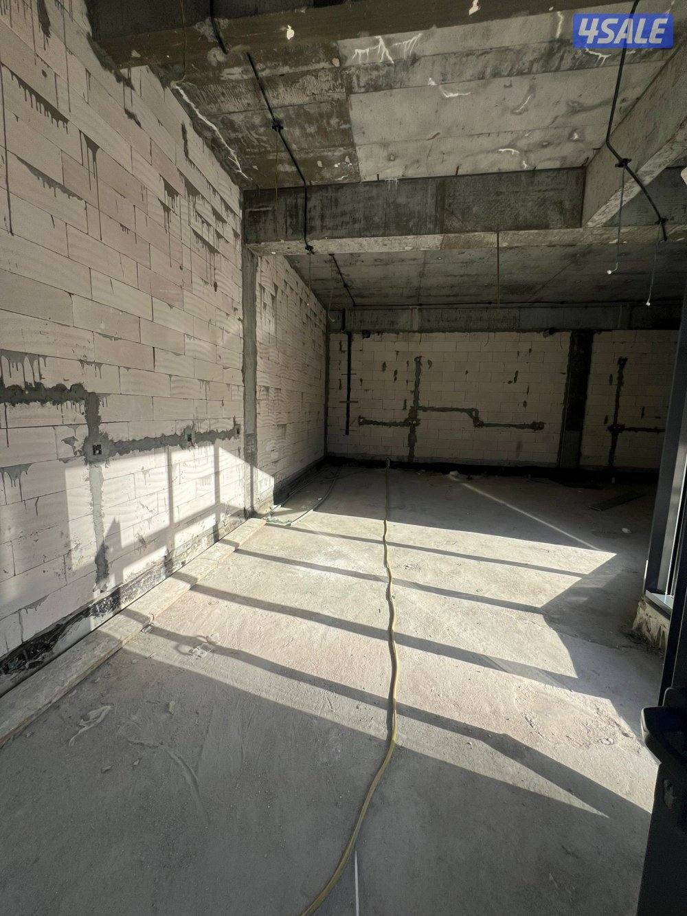 للإيجار محل بموقع ممتاز علي إشارة شوبير مساحة 80 م 2900 قابل للمساومة7