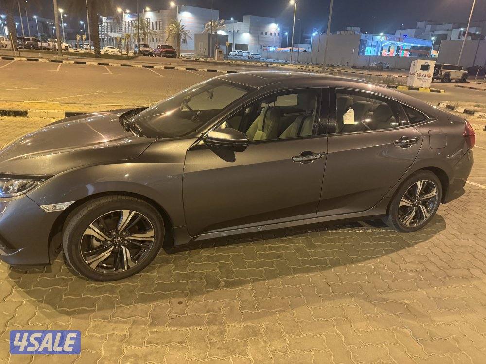 هوندا سيفك موديل 2021 وارد الغانم وكالة درجه اولى ماشية 149000