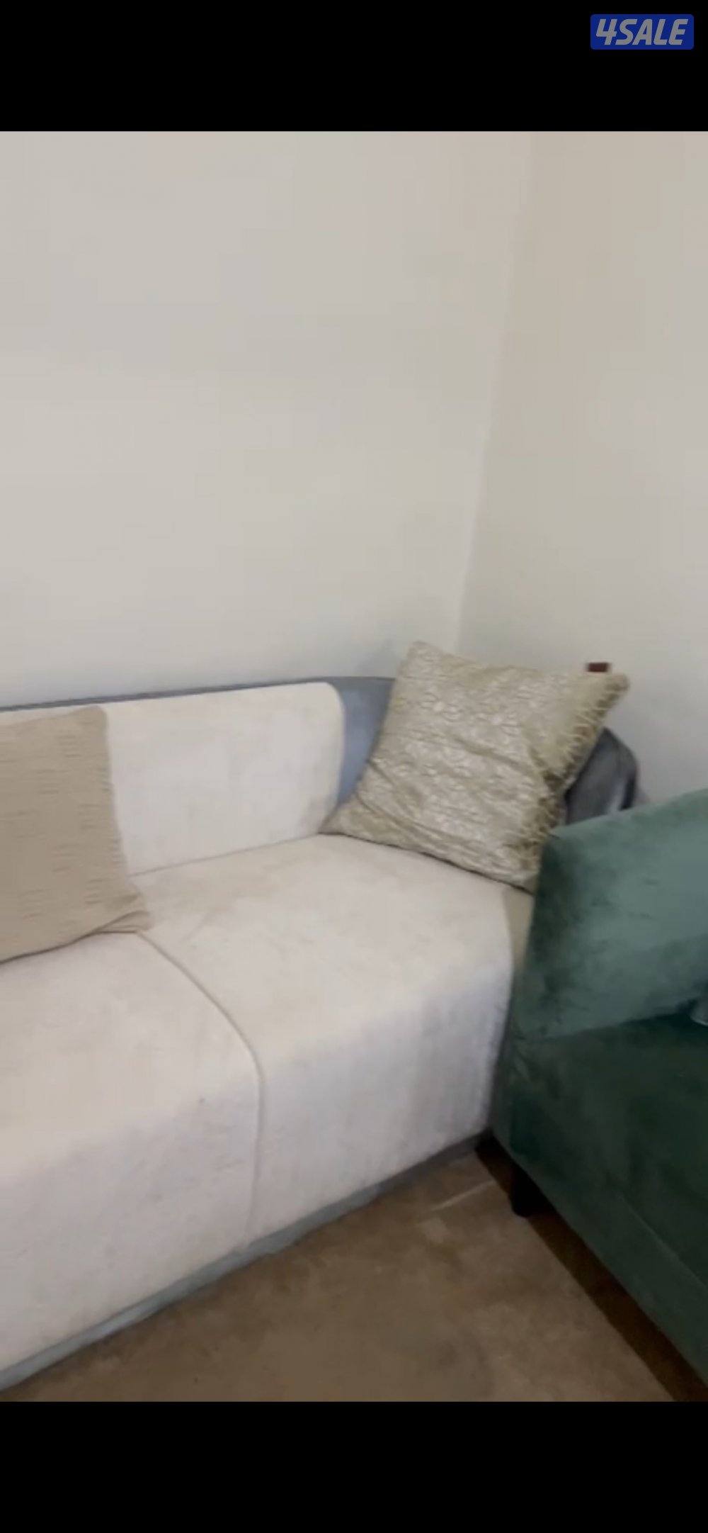 أغراض مستعملة للبيع4