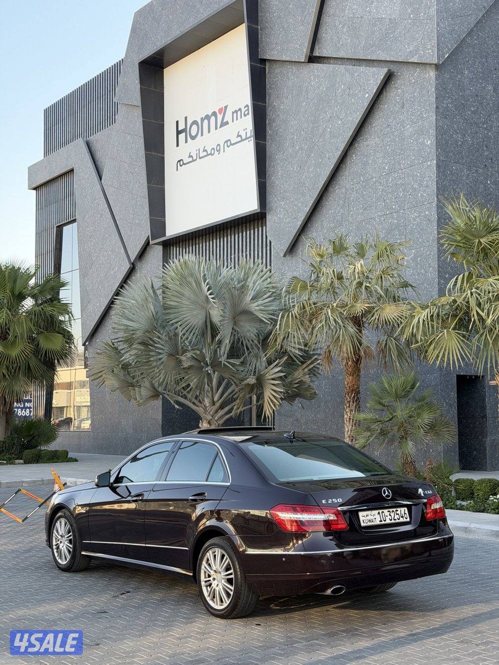 للبيع مرسيدس e250 موديل 2011 عداد 1902