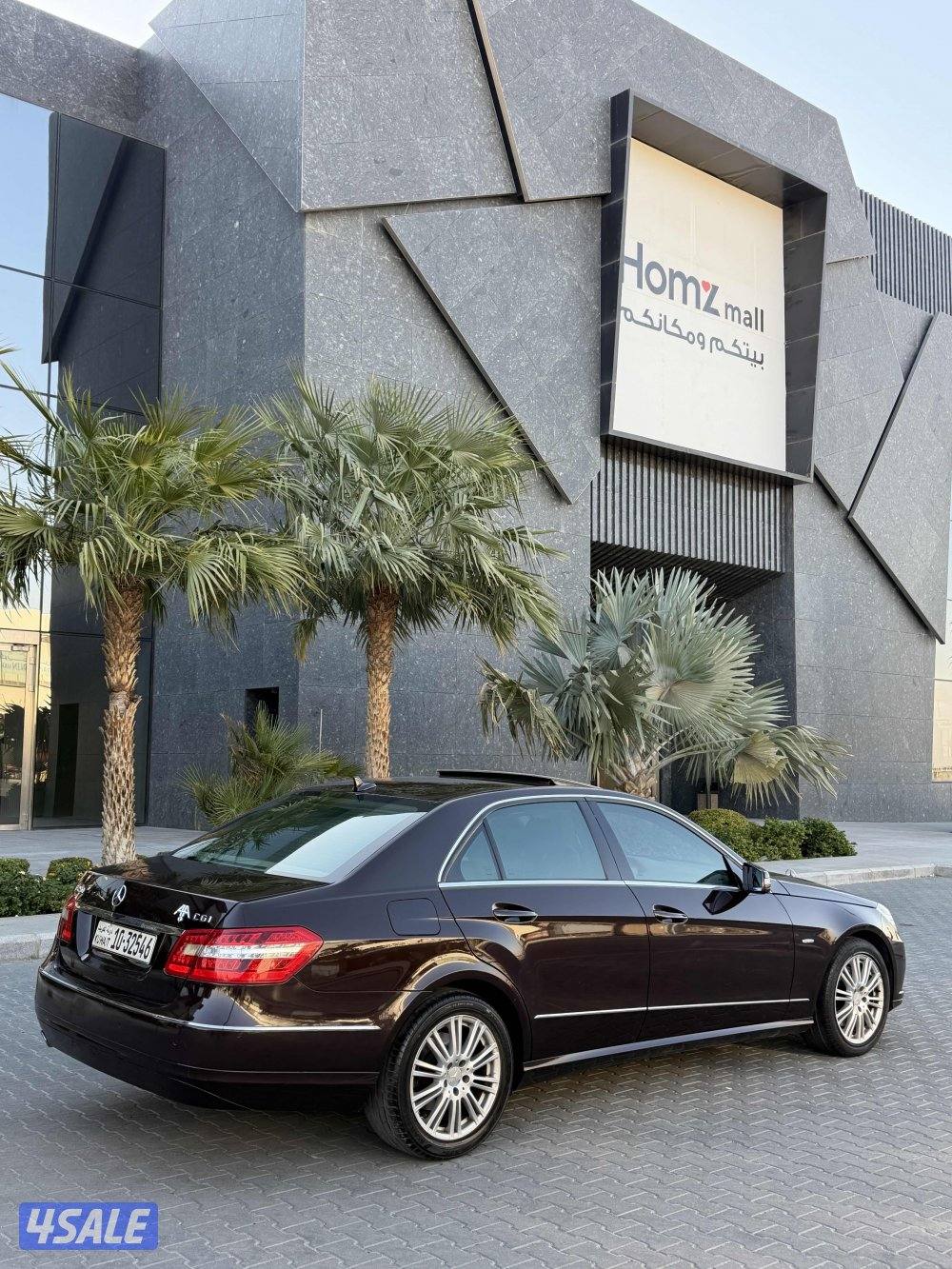 للبيع مرسيدس e250 موديل 2011 عداد 1908