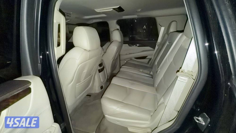 للبيع او للبدل اسكاليد 2015 وارد الوكاله5