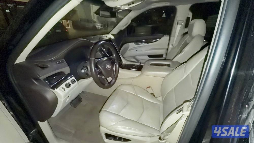 للبيع او للبدل اسكاليد 2015 وارد الوكاله7