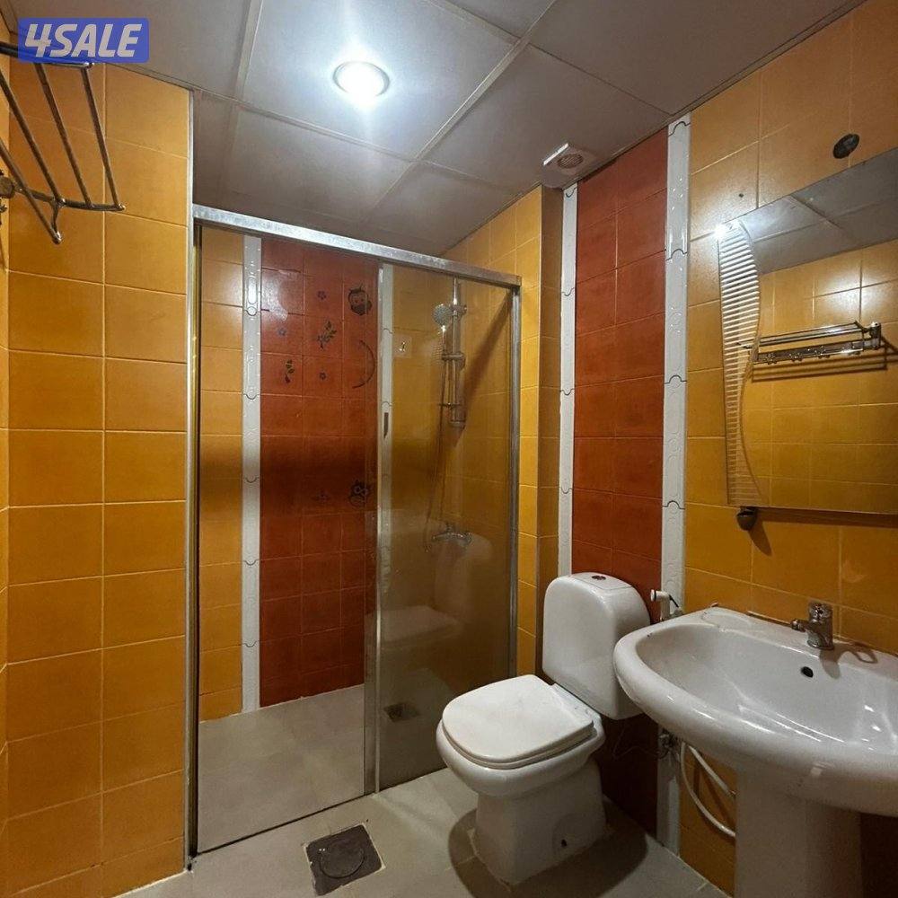 شقة سكنية للإيجار في حولي5