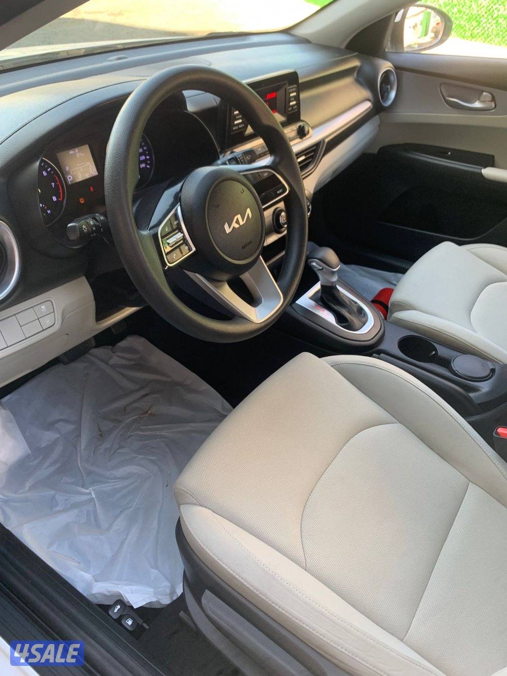 ( ‏تحت الكفالة )8