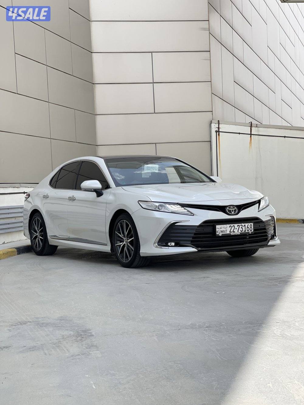 للبيع تويوتا كامري ليمتيد ايدشن v6 الساير صبغ الوكالة تحت الكفالة0