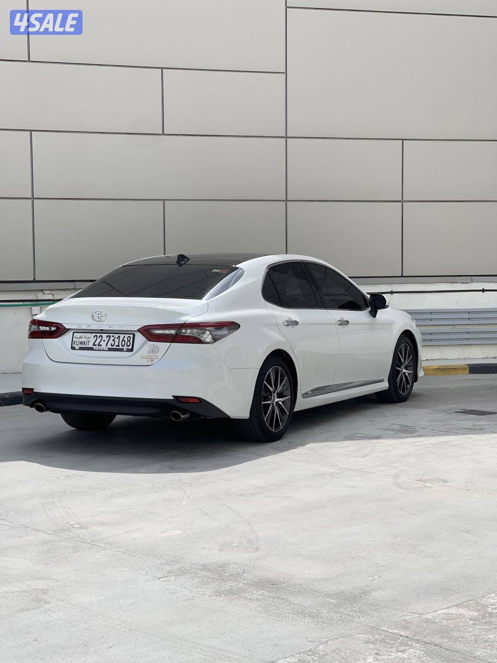 للبيع تويوتا كامري ليمتيد ايدشن v6 الساير صبغ الوكالة تحت الكفالة3