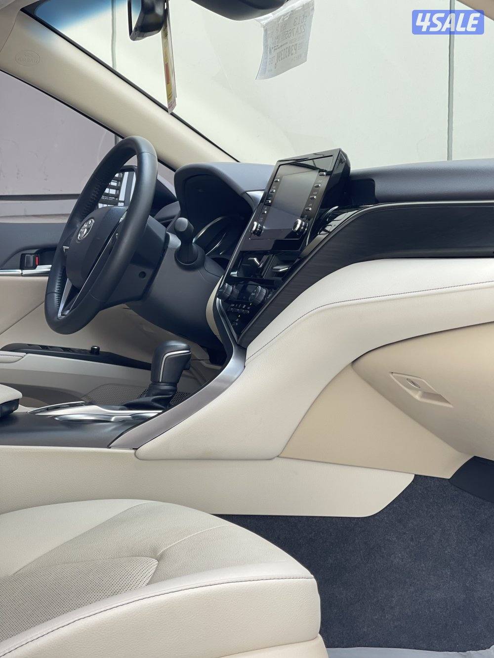 للبيع تويوتا كامري ليمتيد ايدشن v6 الساير صبغ الوكالة تحت الكفالة10