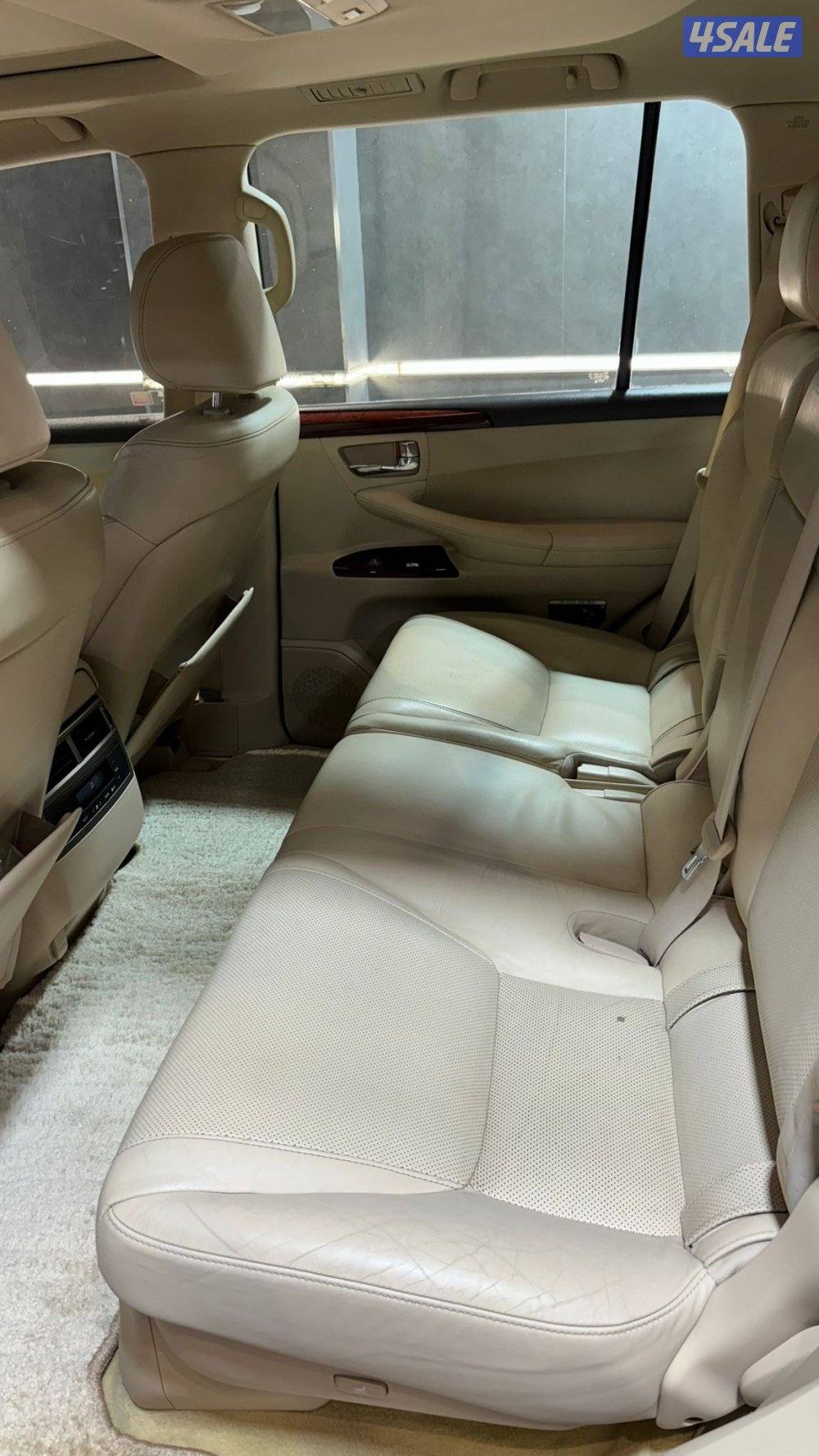 للبيع لكزس الساير موديل ٢٠١٢شرط الفحص صبغ وكالة8