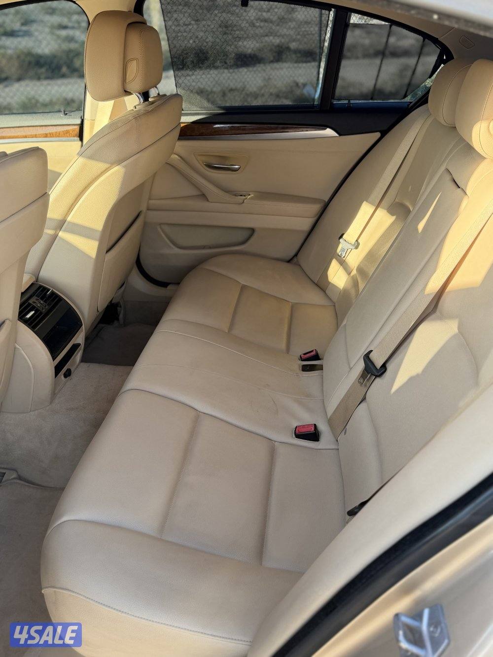 للبيع BMW 530i 2013 ماشي ١٧١2