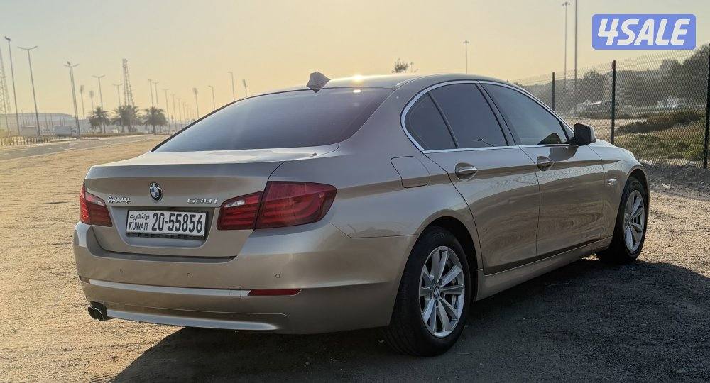 للبيع BMW 530i 2013 ماشي ١٧١4
