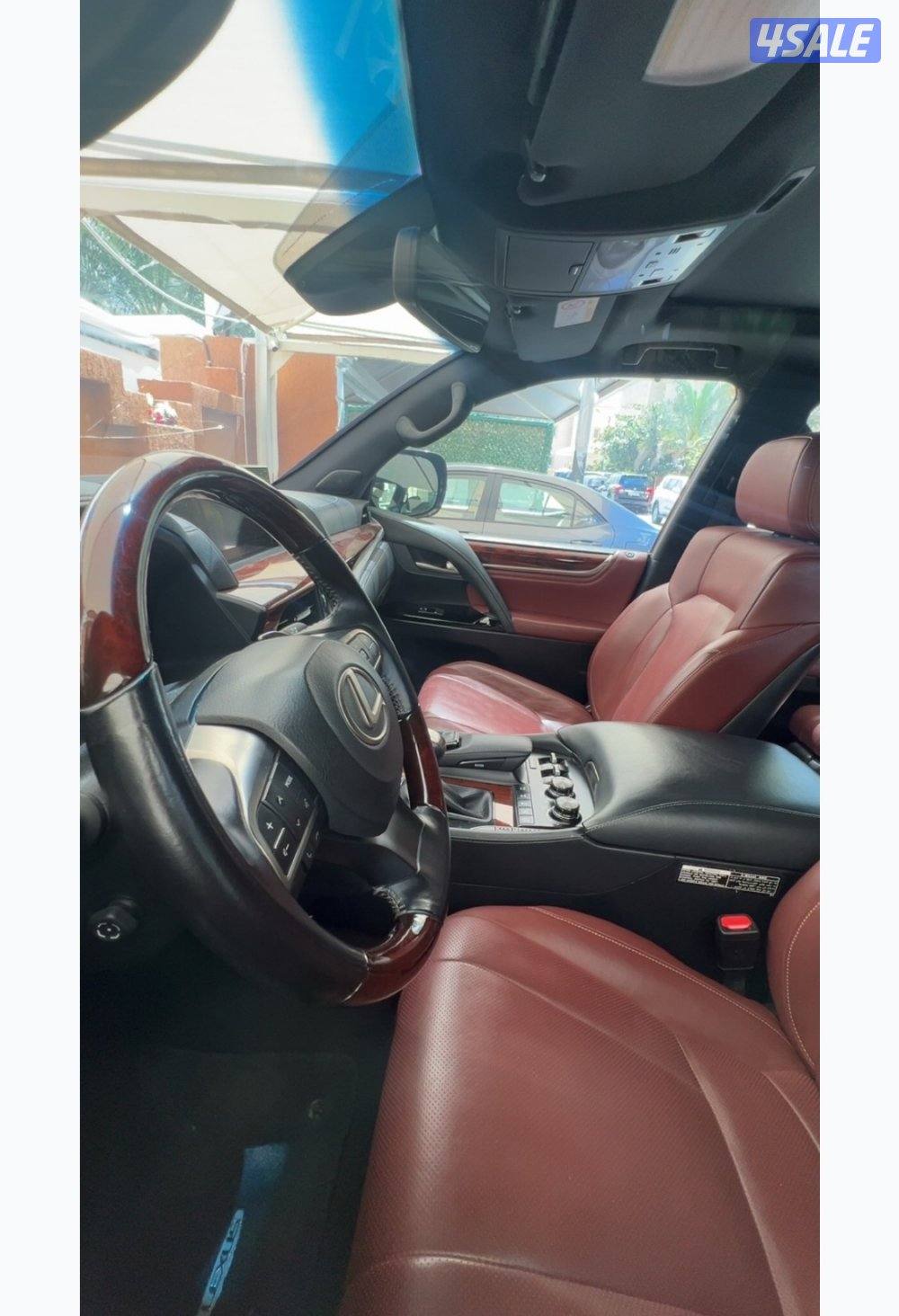 جيب لكزس ٢٠٢٠ مالك الاول1