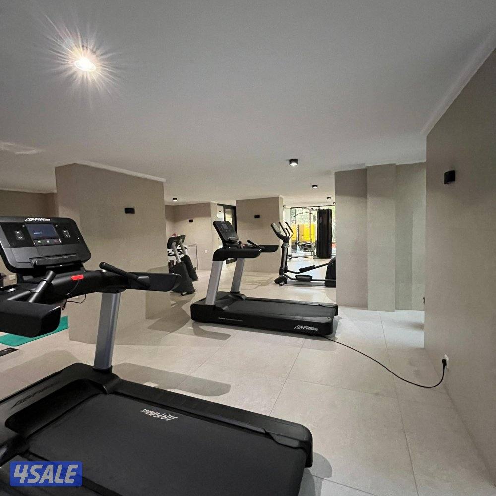 شقة مع شهر مجاني للإيجار في بنيد القار قطعة 19