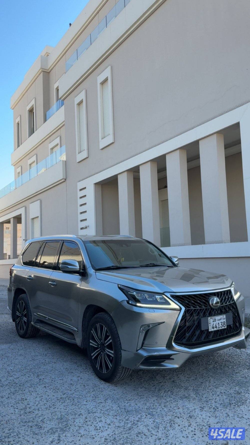 لكزس2019LX S سبورت وكاله الساير1