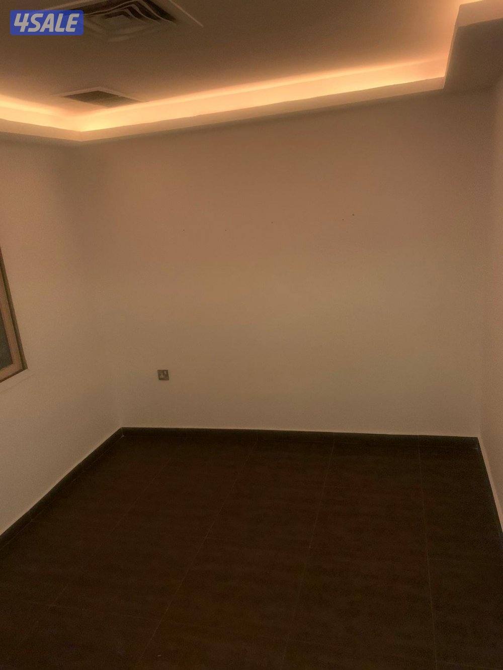 شقق للايجار خلو وفاضي غرفة وصالة ومطبخ وحمام تشطيب سوبر لوكس1