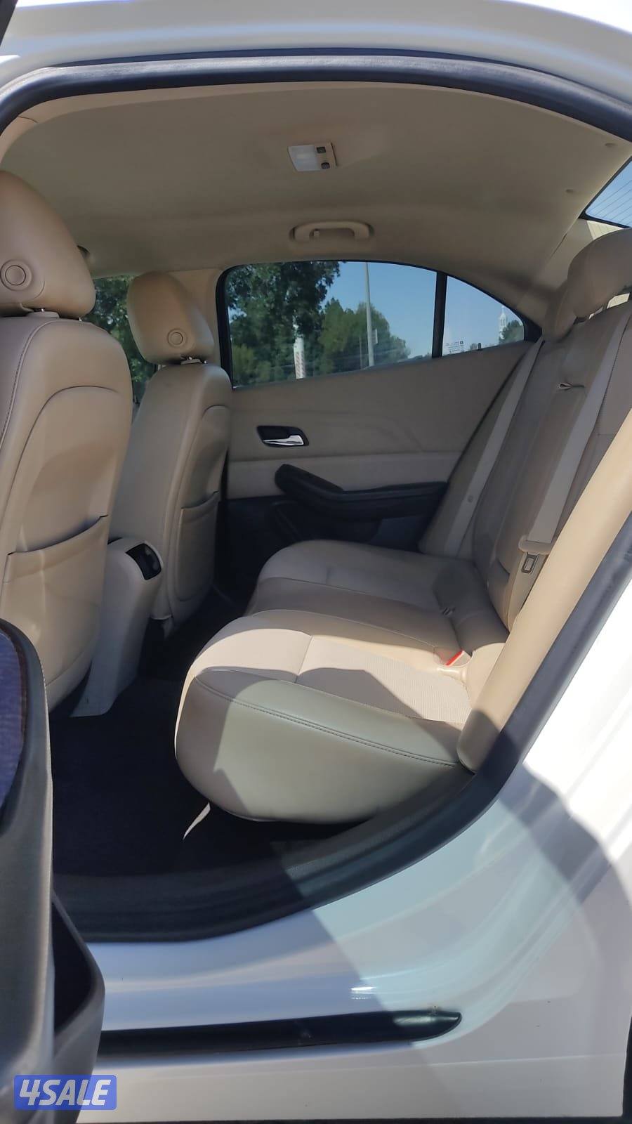 للبيع شفر ماليبو 2015 lt اربعة سلندر انا المالك الاول للسيارة9