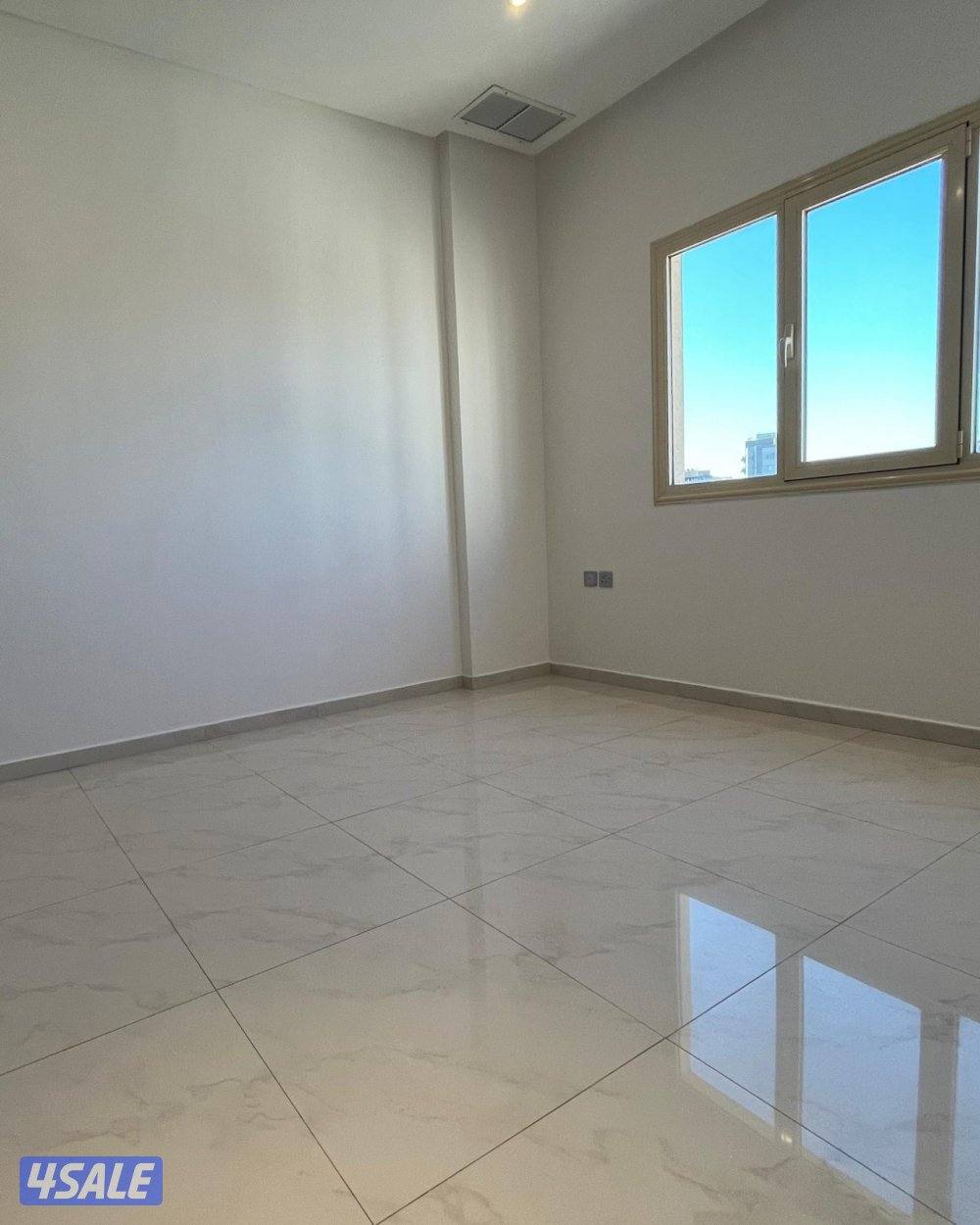 شقة سكنية نصف مفروشة للإيجار في السالمية2