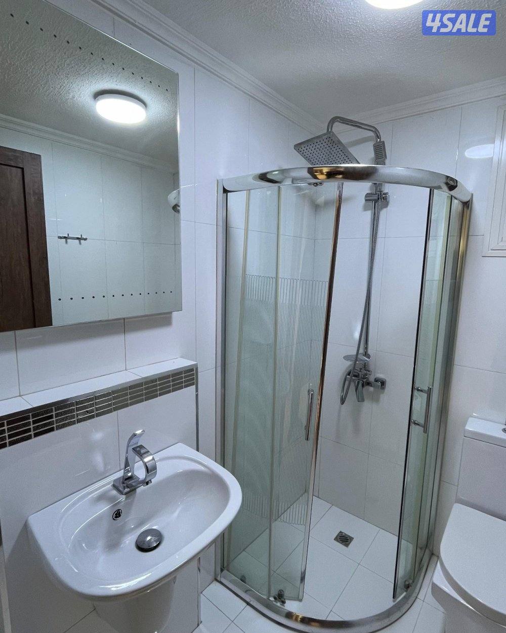 شقة سكنية نصف مفروشة للإيجار في السالمية4