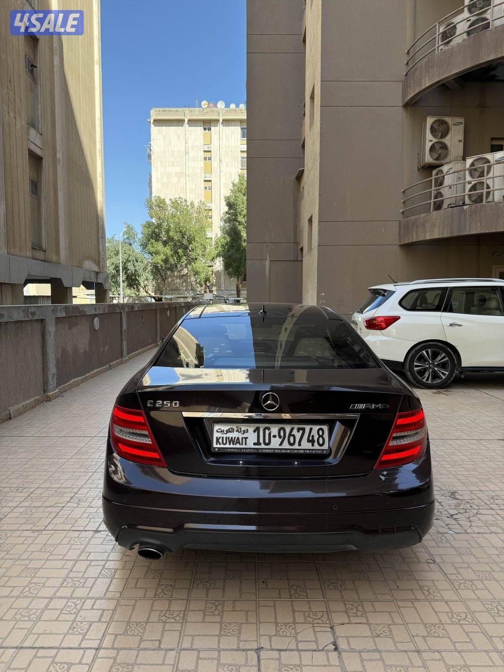 للبيع C250 موديل ٢٠١٢5