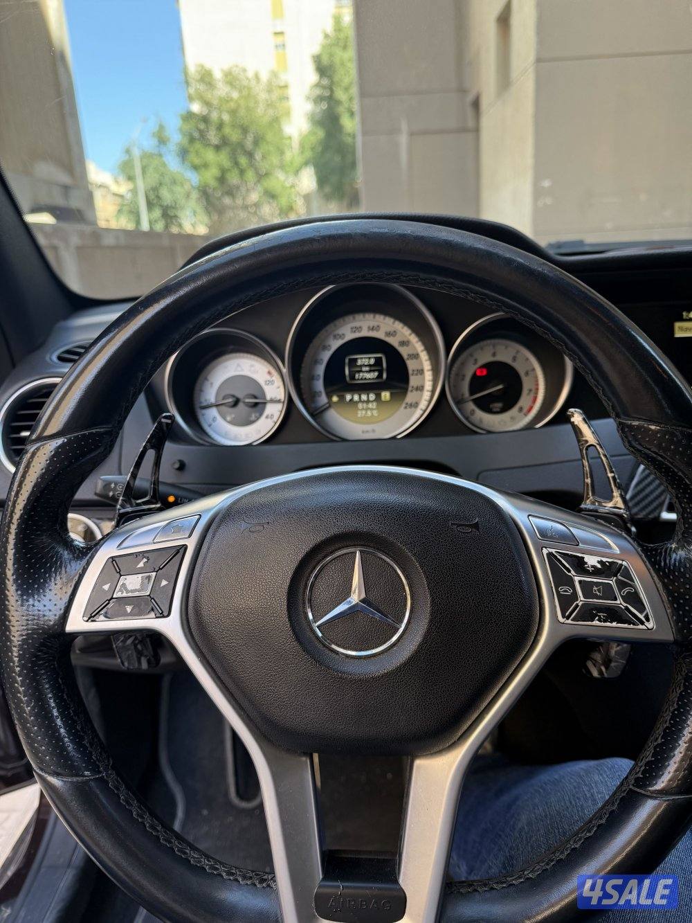 للبيع C250 موديل ٢٠١٢7