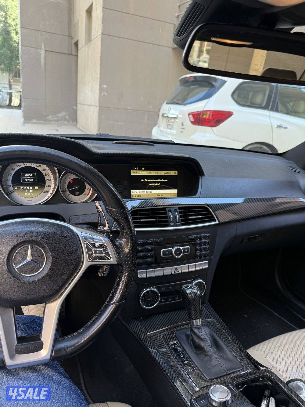للبيع C250 موديل ٢٠١٢8