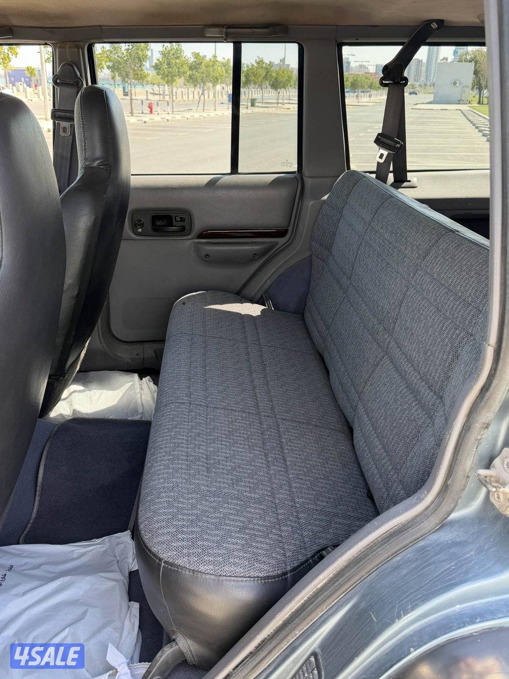 للبيع شيروكي 98 بحاله نادره  بيعه سريعه7