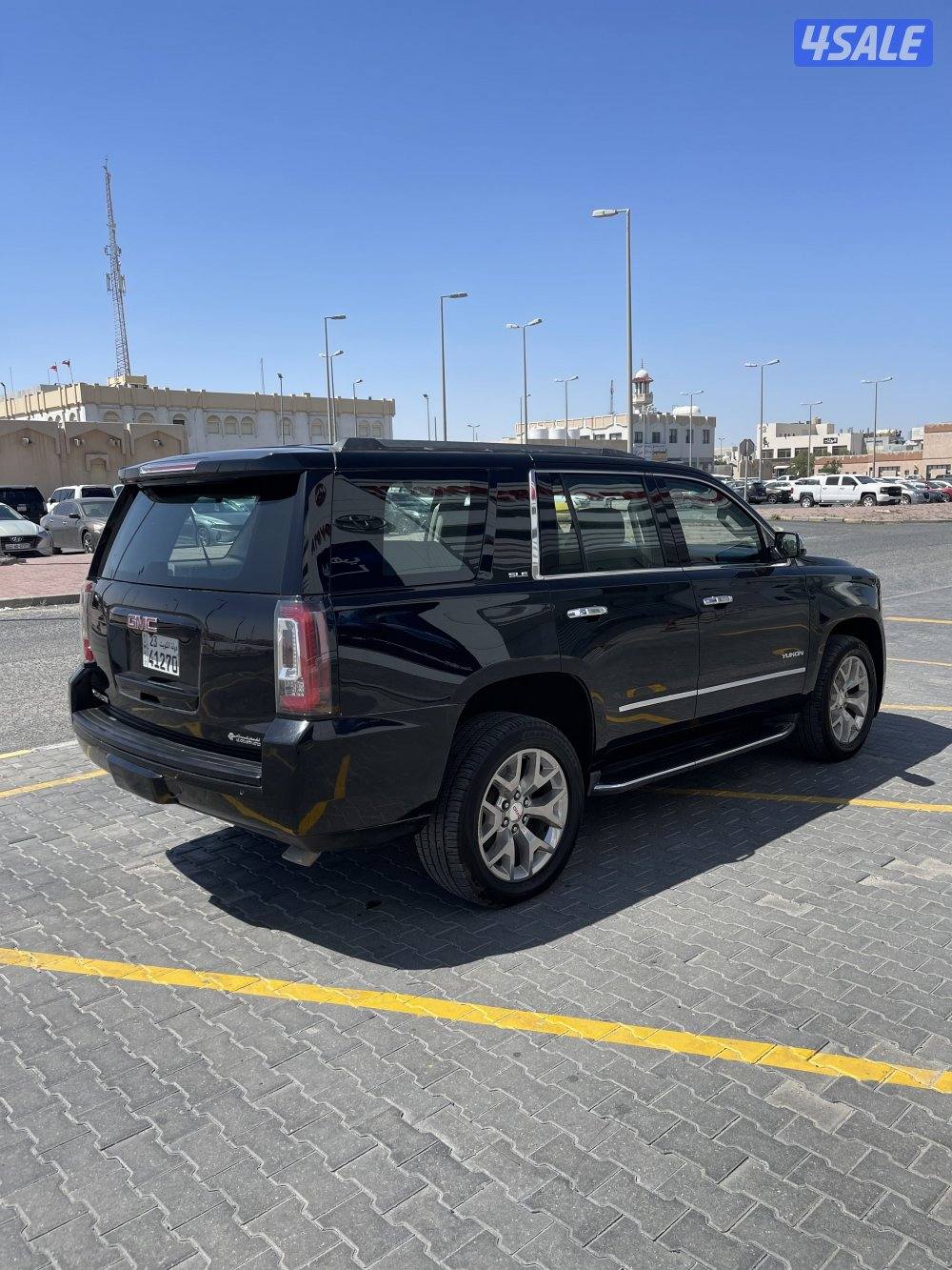 جمس يوكن SLE وارد الخليج فحص جير مكينه شاصي بدي قطعتين او ثلاث4